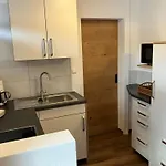 Gaestehaus Koch 아파트 베르왕